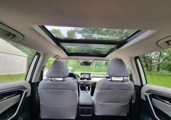 Toyota RAV4 cena 174000 przebieg: 24232, rok produkcji 2020 z Wieleń małe 407